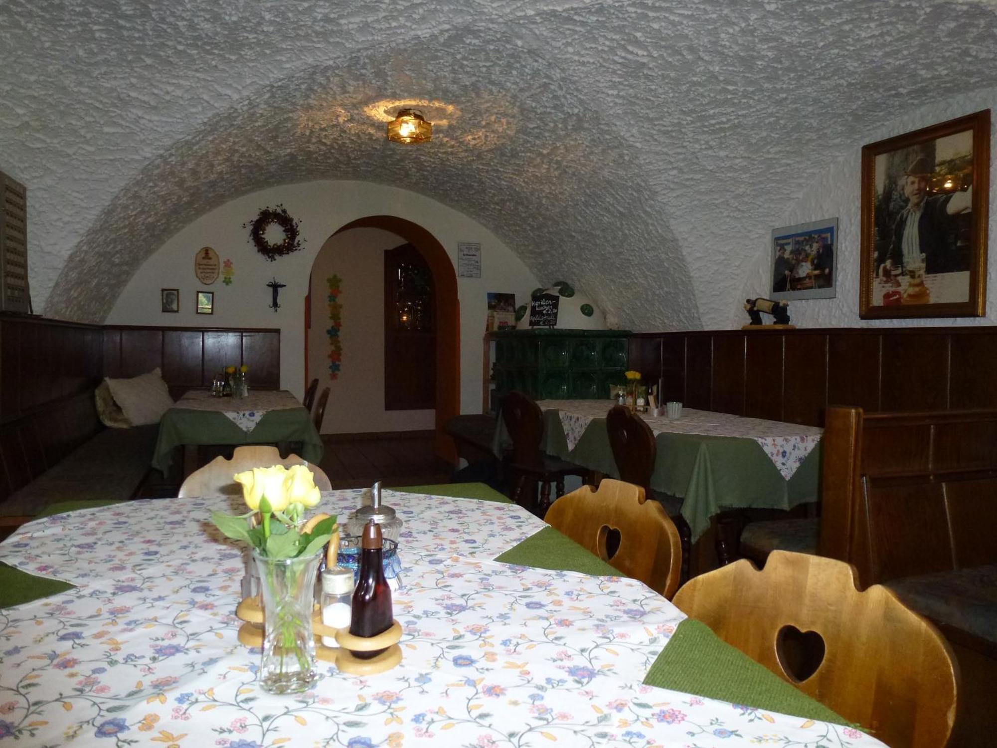 Gasthof Steinbraeu Faistenau Exterior photo